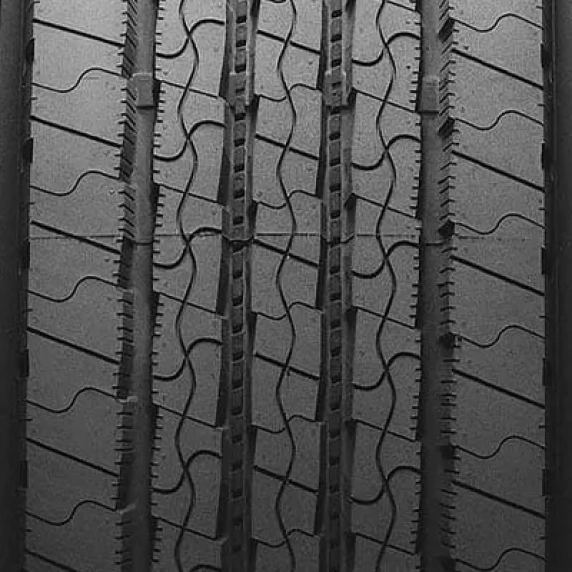 Pneu poids lourd essieu directeur KUMHO 305/70R19.5 148M RS03 3PMSF TL