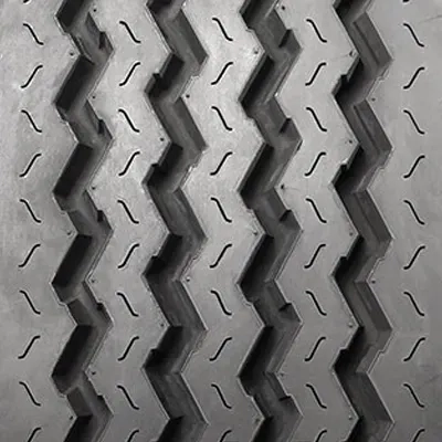 Pneu poids lourd toutes positions LEAO 235/75R17.5 18PR LLA78 3PMSF TL