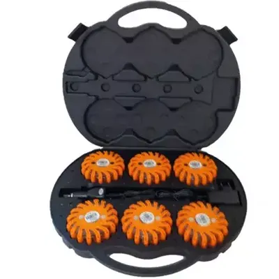 KIT 6 feux éclat flash rechargeables à LEDs - magnétique - boite contenant une prise secteur et une prise allume-cigare